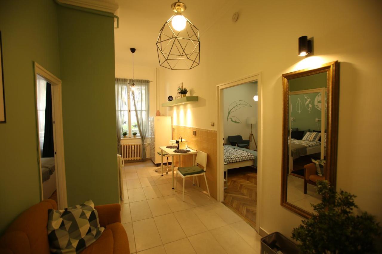 דירות בודפשט Castle Courtyard Hideaway מראה חיצוני תמונה