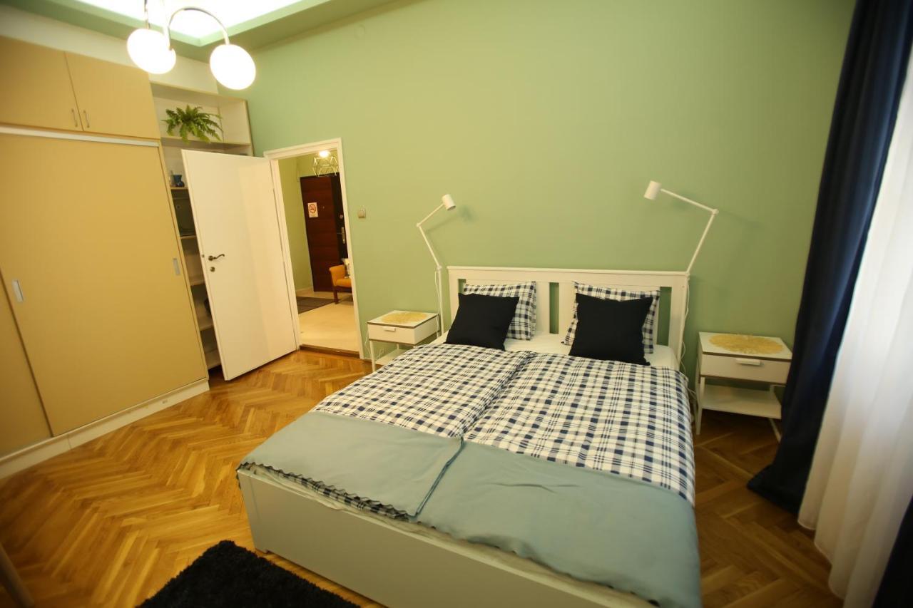 דירות בודפשט Castle Courtyard Hideaway מראה חיצוני תמונה